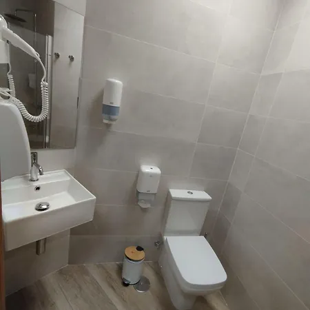 Dpaso Urban Albergue *